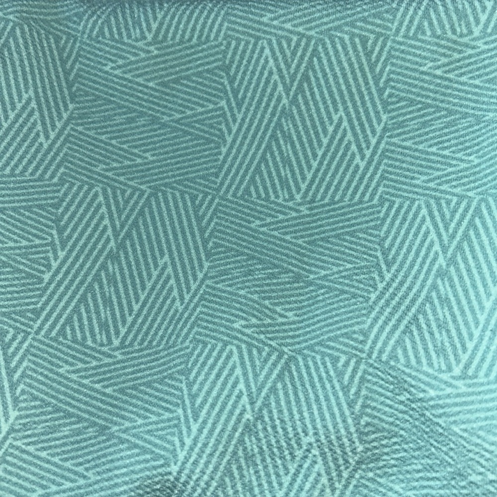 HP🎊Lularoe Patterned Top and  Skirt - Picture 5 of 8